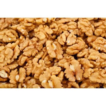 Walnut kernels